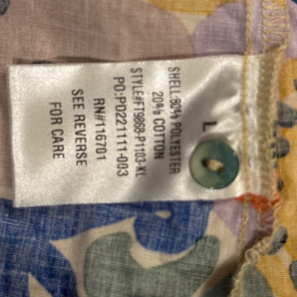 Floral Blouse - Picture 4 of 4